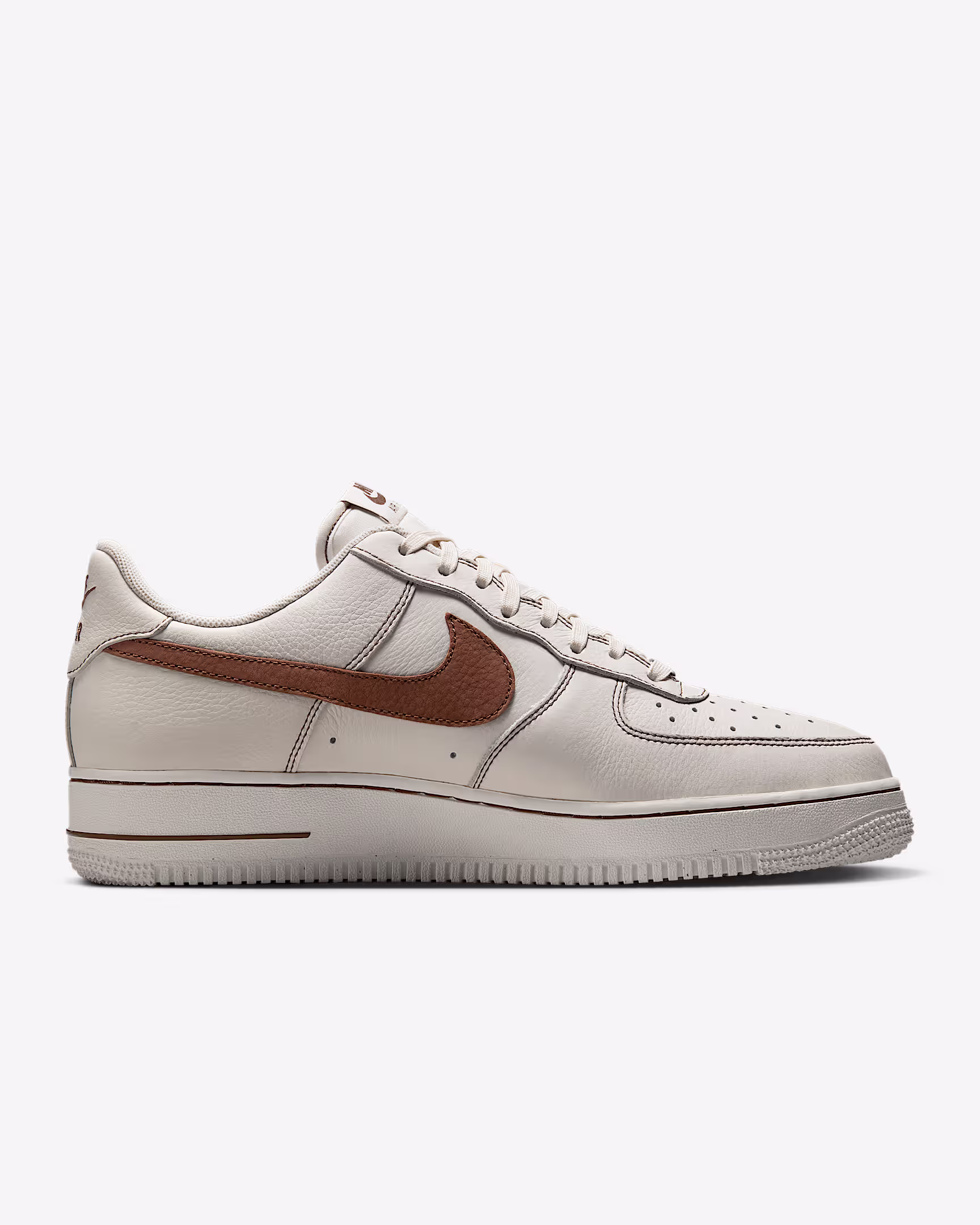 Nike Air Force 1 '07 LV8 （man Ivory white/saddle brown）