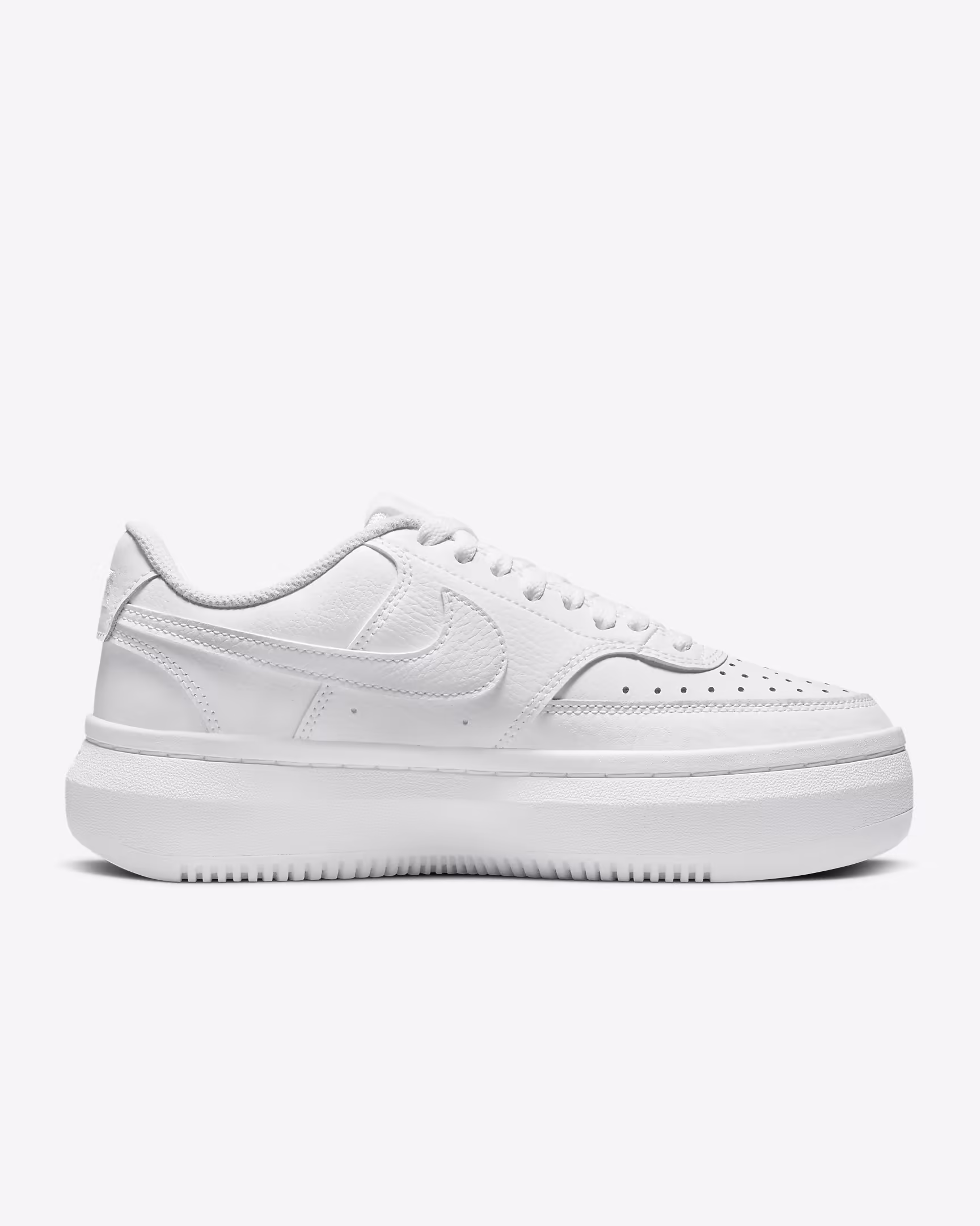 Nike Court Vision Alta LTR （women white）